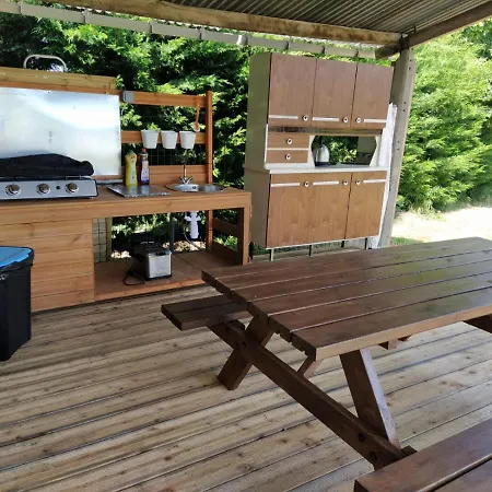 Couette-café Les Grandes Menières Proche Du Pal 3*