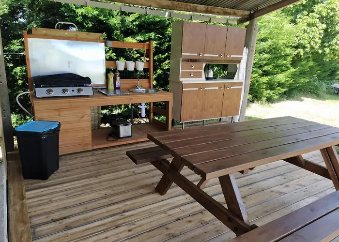 Bed & Breakfast Les Grandes Menieres Proche Du Pal 3*